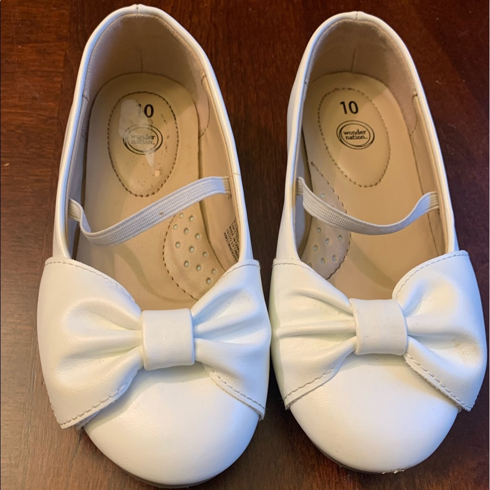 White toddler girl dress shoes size 10